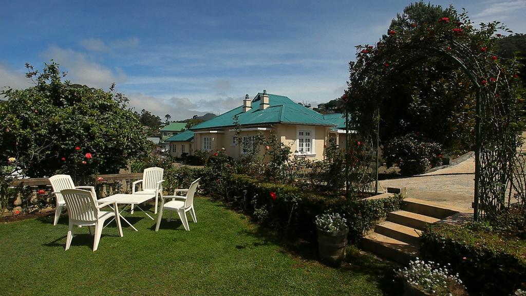 Senani Colonial Holiday Bungalow Nuwara Eliya Rum bild